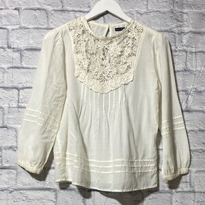 Abercrombie & Fitch Cream Lace Blouse